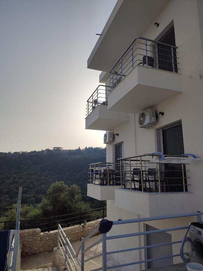 Petros Rooms Χειμάρρα Εξωτερικό φωτογραφία